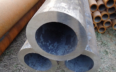 大口徑無(wú)縫鋼管